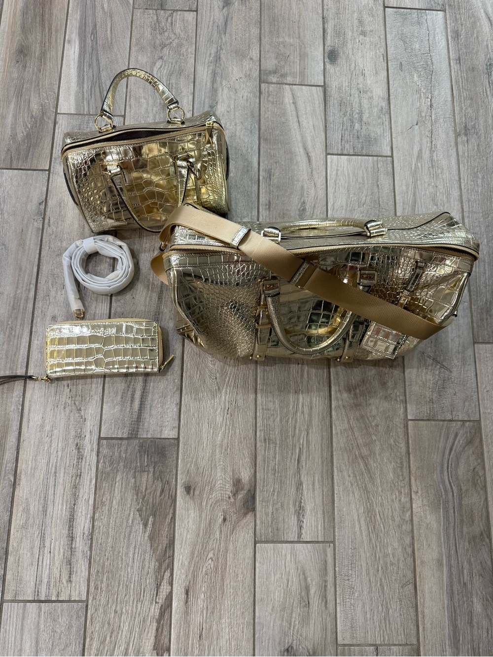 Metallic Gold Croc-Embossed Women’s Weekend Bag Set